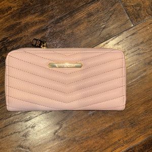Steve Madden wallet - NEVER USED